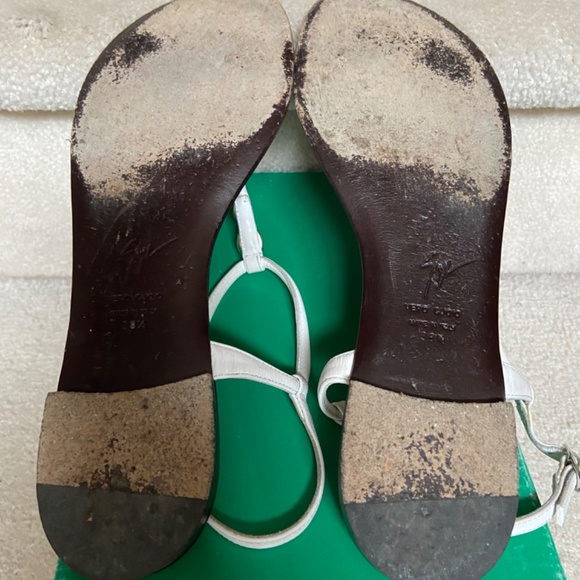 giuseppe zanotti leather thong sandals - Picture 7 of 7